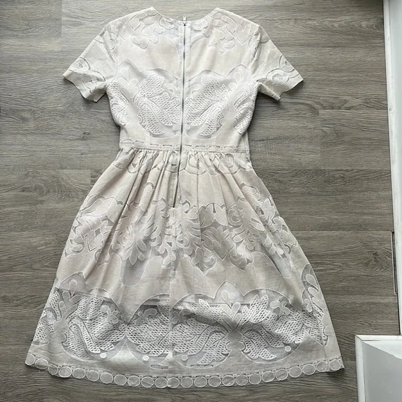Topshop Cream and White Lace Dress - Picture 5 of 9